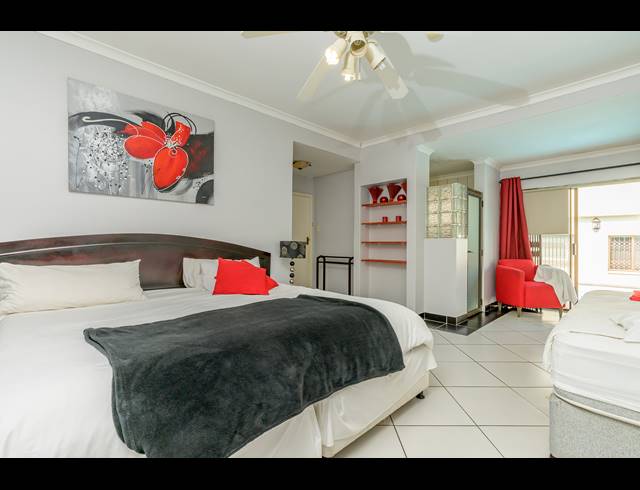 8 BEDROOM FREEHOLD FOR SALE IN WESTVILLE